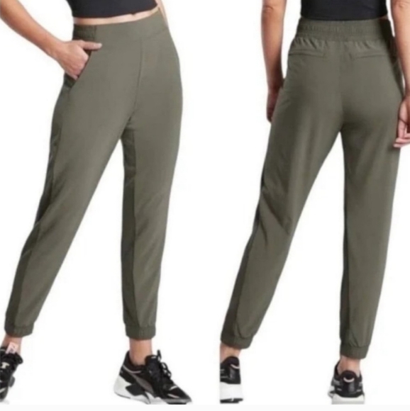 ATHLETA Textured Brooklyn Jogger Mountain Olive Size 10 - Picture 1 of 10